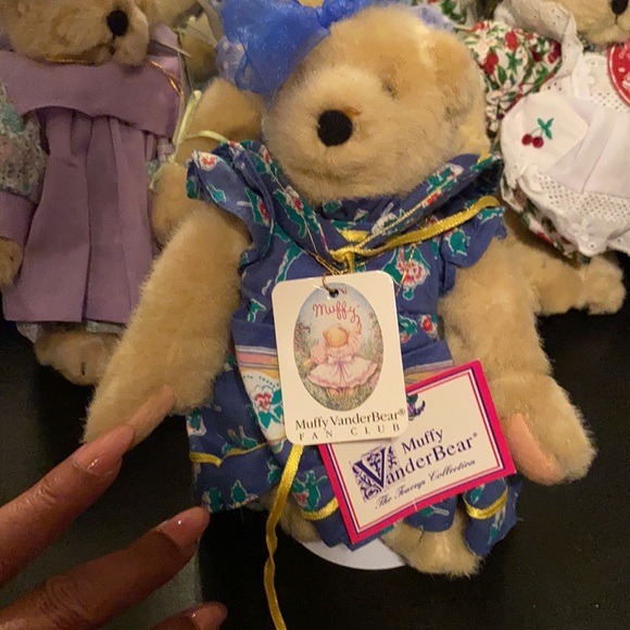 Muffy VanderBear 4 pc Collection - Picture 6 of 15